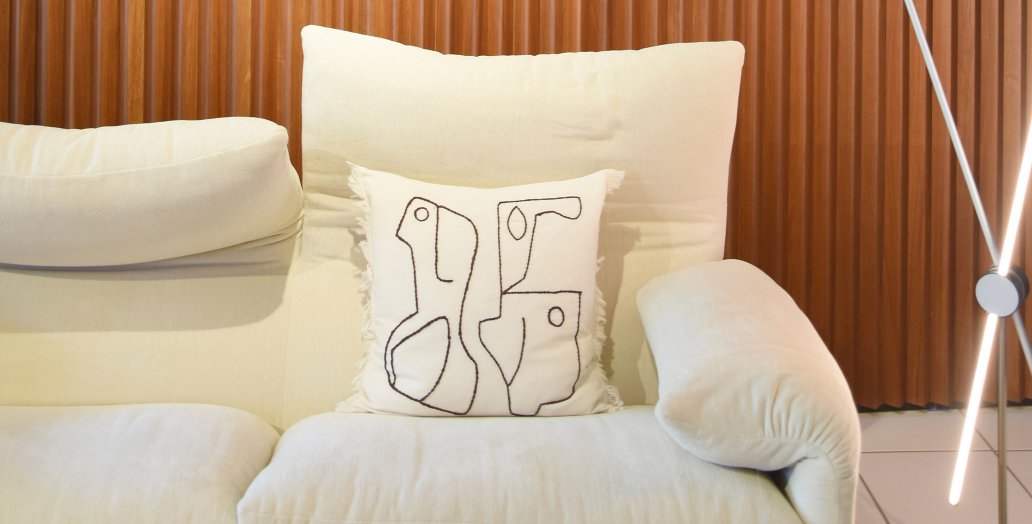 Store smow Constance