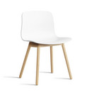 About A Chair AAC 12, White 2.0, Chêne savonné