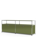 Meuble bas Lowboard L USM Haller avec rehausse, personnalisable, Vert olive RAL 6003, Avec 2 portes abattantes, Sans passe-câbles