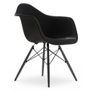 Eames Plastic Armchair RE DAW, Noir profond  , Rembourrage intégral, Nero, Version standard - 43 cm, Érable noir