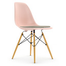Eames Plastic Side Chair RE DSW, Rose pâle, Avec coussin d'assise, Gris chaud / ivoire, Version standard - 43 cm, Érable nuance de jaune