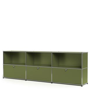 Meuble mixte Sideboard XL USM Haller, Édition vert olive, personnalisable Ouvert|Avec 3 portes abattantes