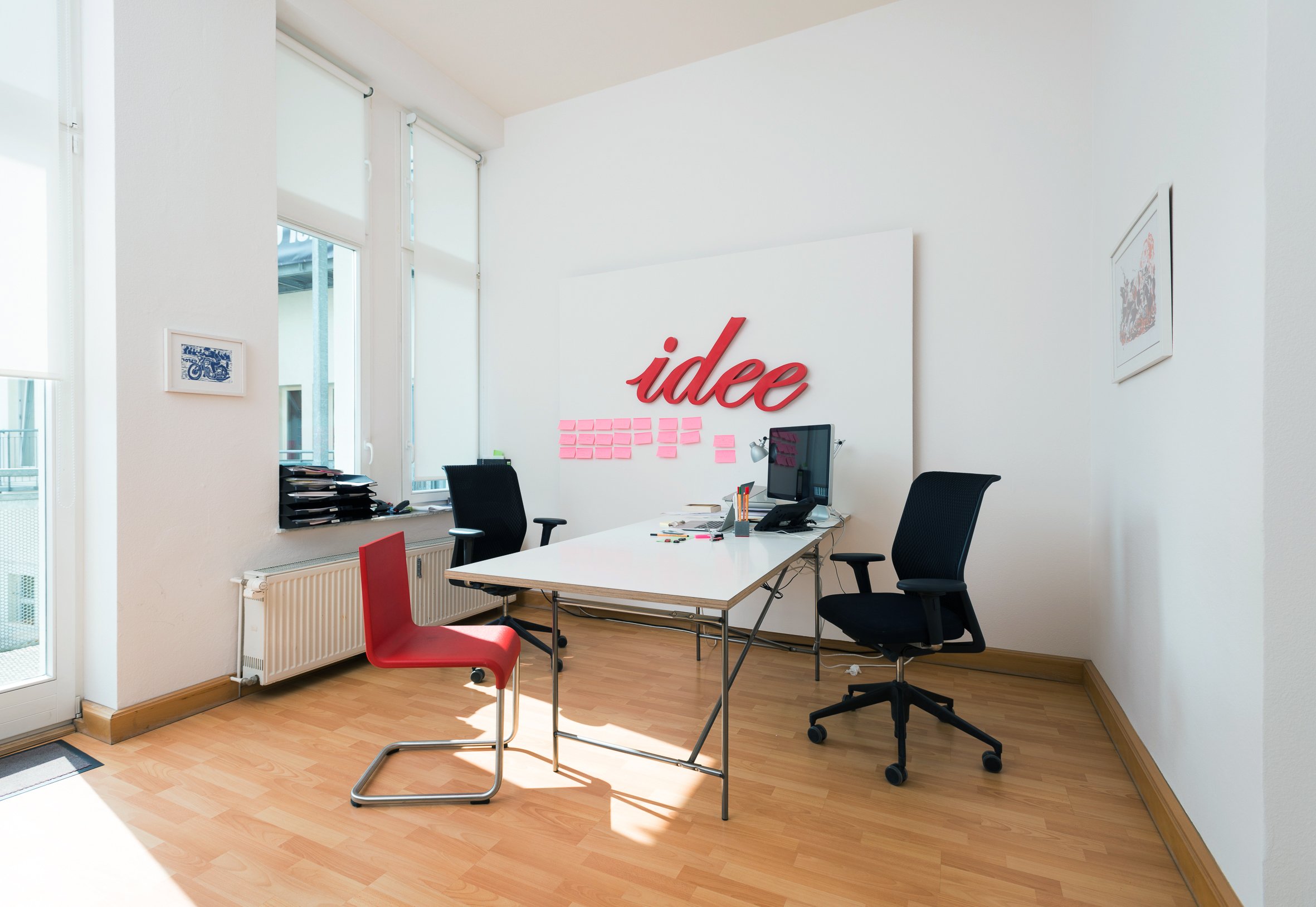 Bureau moderne partagé individuel loué à l'année