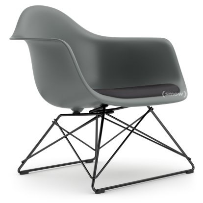 Eames Plastic Armchair RE LAR, Gris granit, Coussin d'assise gris foncé, Revêtement basic dark