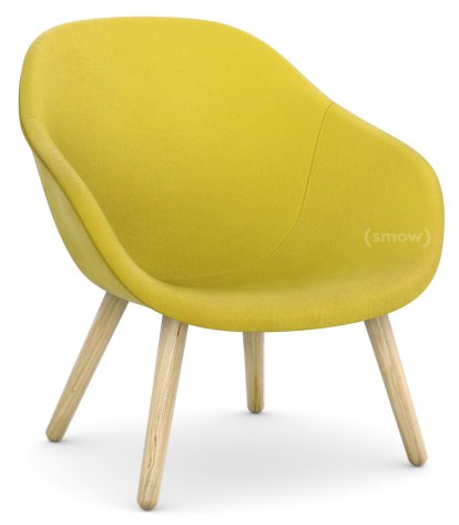 Fauteuil About A Lounge Chair Low AAL 82, Hallingdal 420 - jaune, Chêne laqué, Sans coussin d'assise