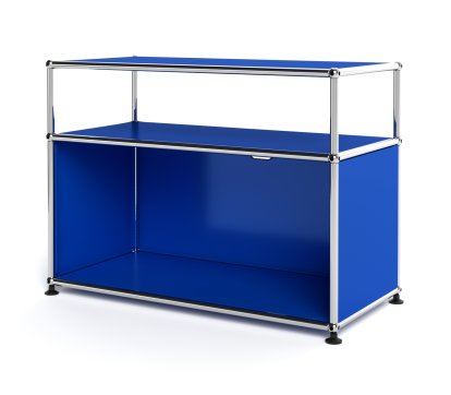 Meuble bas Lowboard M USM Haller avec rehausse, personnalisable, Bleu gentiane RAL 5010, Avec  porte abattante, Avec passe-câbles au centre haut