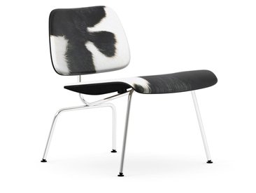 Fauteuil LCM Calf’s Skin, Frêne noir, matériau de revêtement peau noir/blanc, Poli chromé