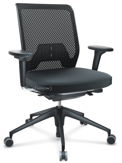 ID Mesh, Mécanisme Flowmotion avec inclinaison avant et réglage de la profondeur , Avec accotoirs 2D, Piétement à 5 branches, plastique basic dark, Noir basic, Assise Skin, dossier Netline, Nero, Durs pour tapis