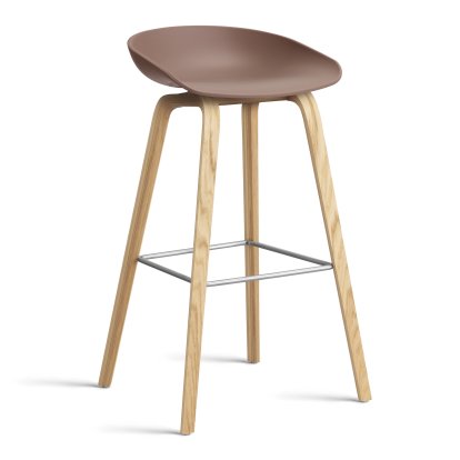 About A Stool AAS 32, Version bar: hauteur de l'assise 74 cm, Chêne laqué, Soft brick 2.0